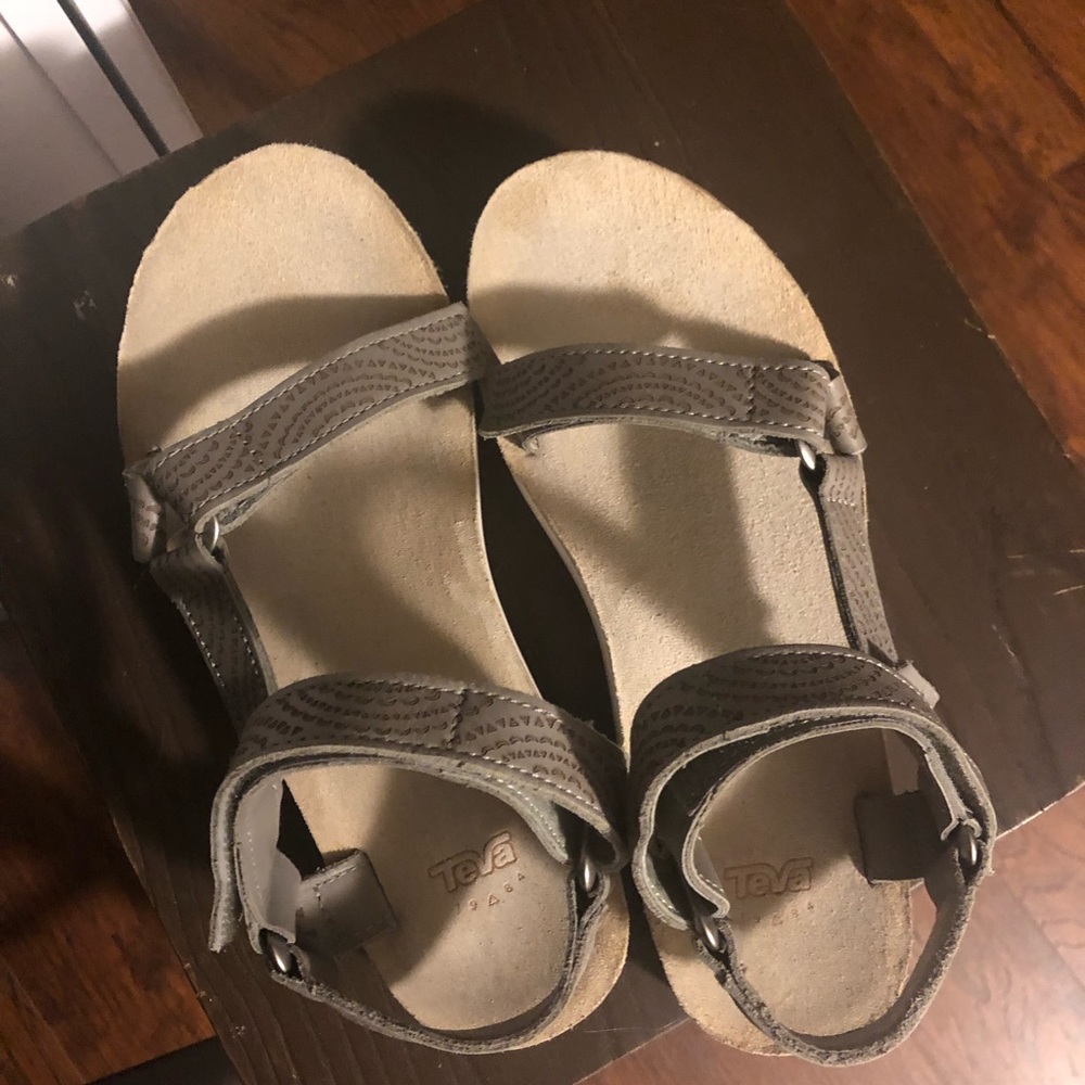 Teva Midform Universal Geometric Sport sandals